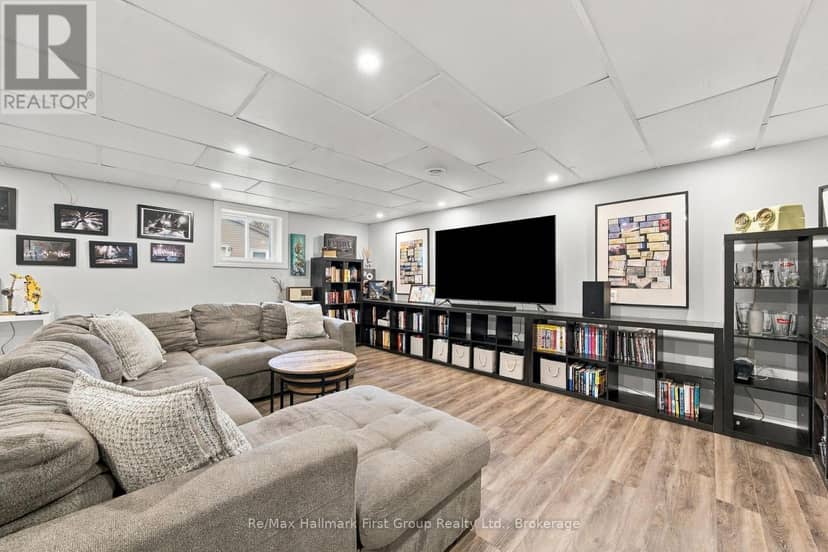 919 Heenan Court — photo 26 of 40