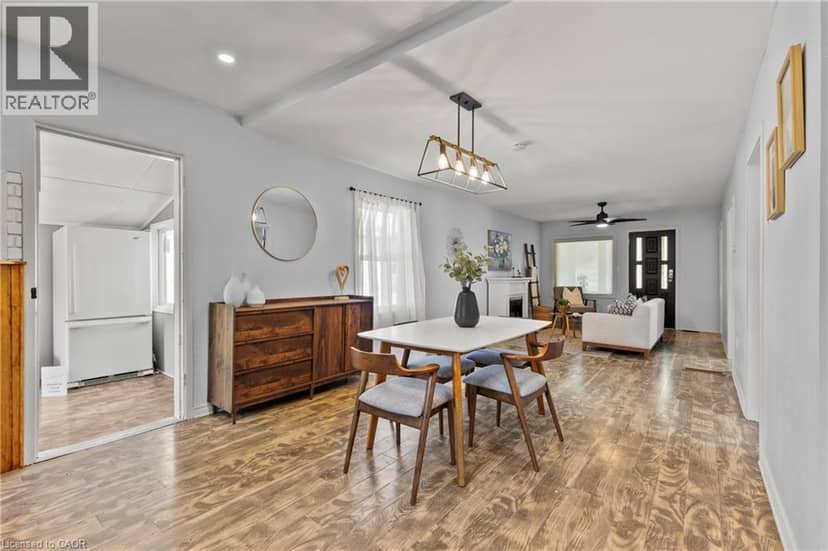 10 MONCK Street — photo 10 of 39