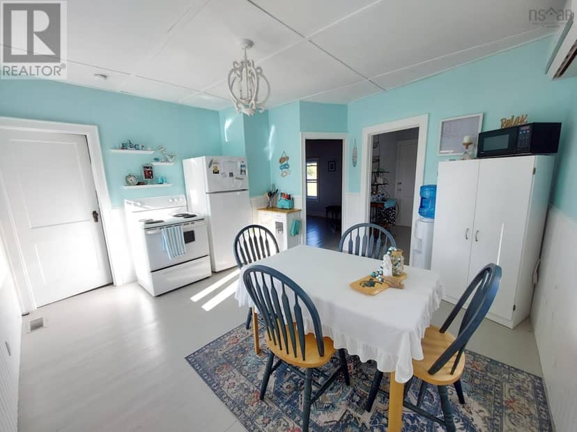 148 Blue Sea Road — photo 18 of 40