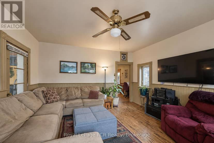 103 Scott Street — photo 15 of 40