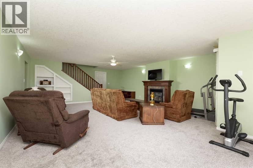 334 Mt Sunburst Way W — photo 24 of 40