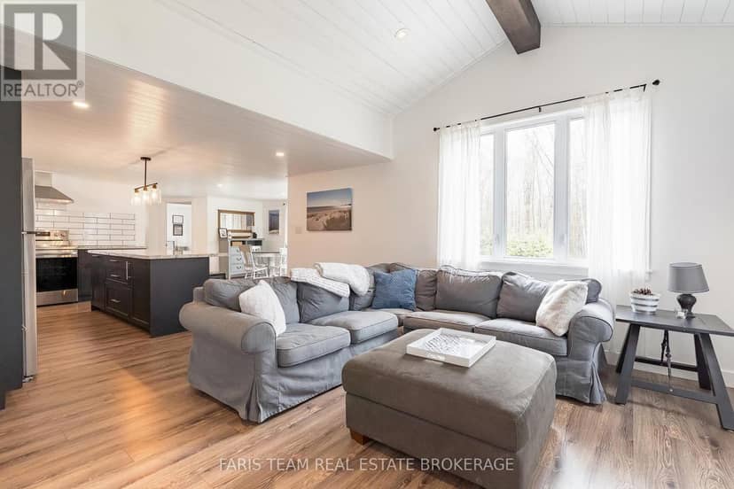 1720 Tay Point Road — photo 15 of 35