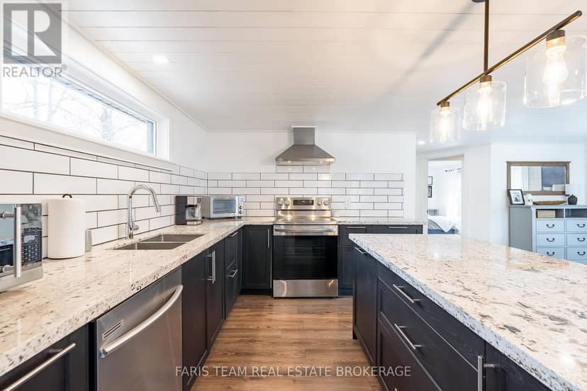 1720 Tay Point Road — photo 9 of 35