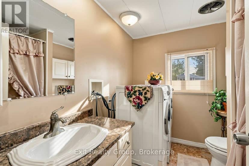 5 Chapel Boulevard — photo 23 of 40