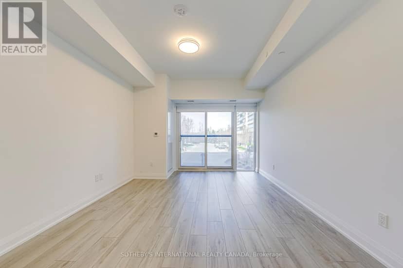 212 - 1035 Southdown Road — photo 15 of 40