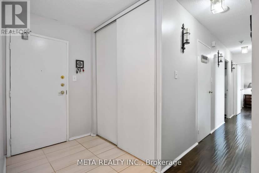 604 - 236 Albion Road, Toronto, photo 4