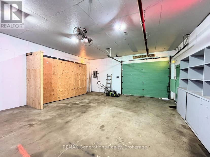 54 Jackson Crescent — photo 32 of 39