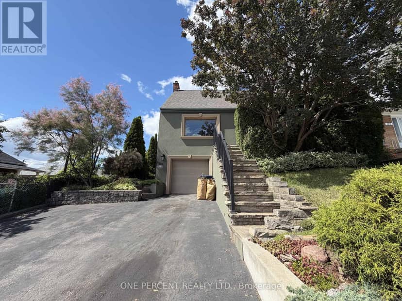 112 Yore Road, Toronto, photo 2
