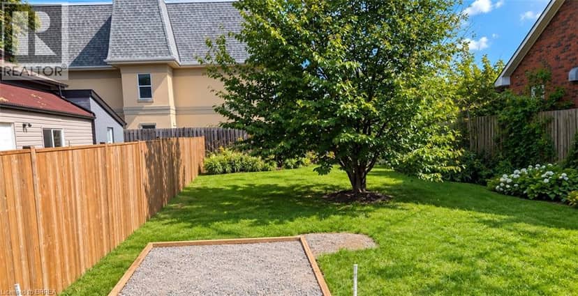 106 CATHARINE Avenue — photo 1 of 3