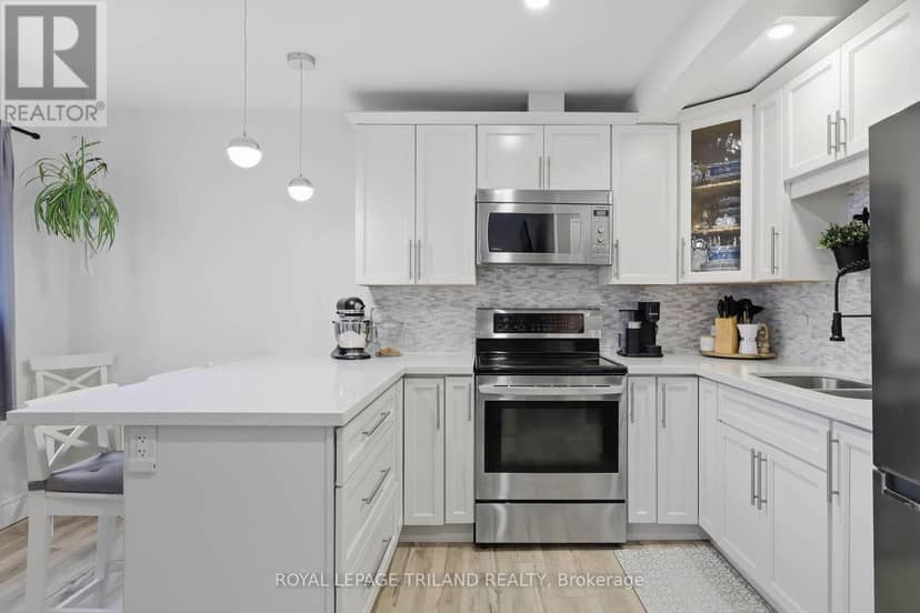 81 - 825 Dundalk Drive — photo 13 of 31