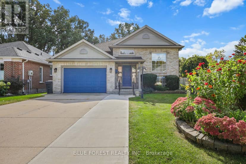 10 Symphony Court, Central Elgin, photo 2