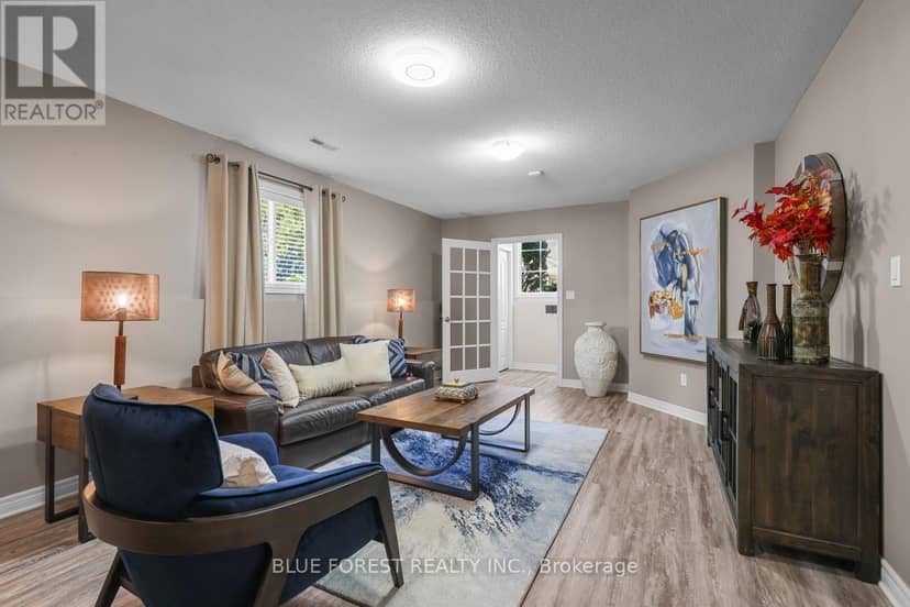 10 Symphony Court — photo 24 of 40