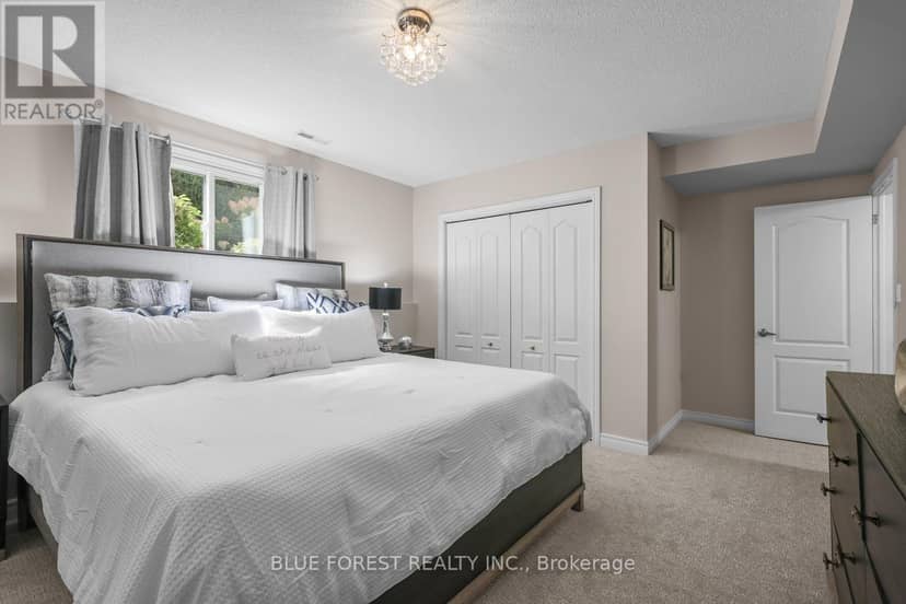 10 Symphony Court — photo 31 of 40