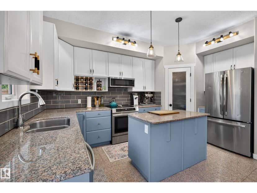 14422 104 AV NW — photo 11 of 40