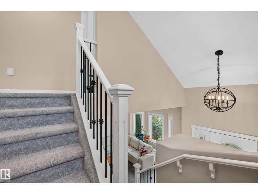 14422 104 AV NW — photo 20 of 40