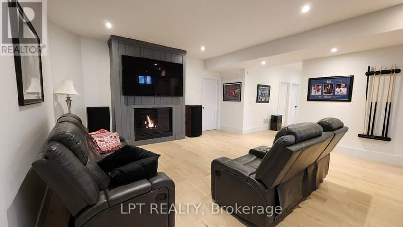 15 Byers Street — photo 28 of 40