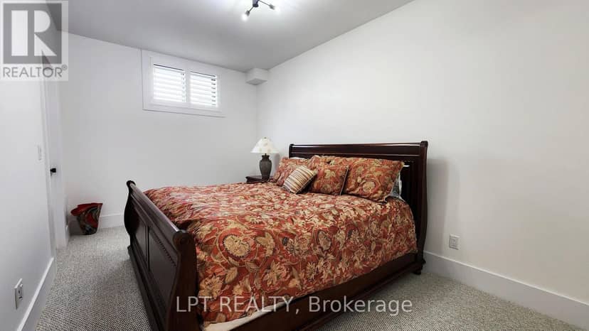 15 Byers Street — photo 33 of 40