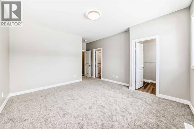 22 Tagish Avenue — photo 17 of 28