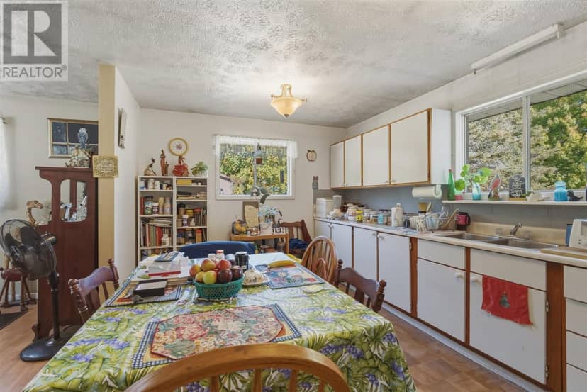 23 James ST, Iron Bridge, photo 8