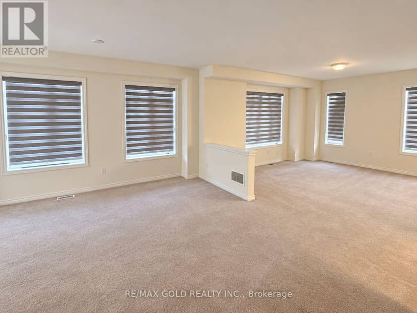 84 Macklin Street — photo 11 of 40