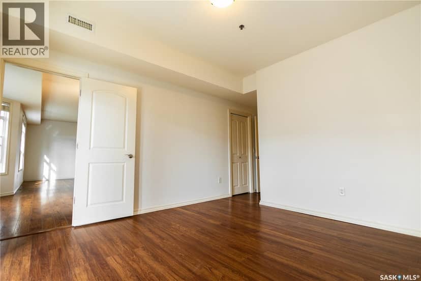211 2150 Heseltine Road — photo 12 of 27
