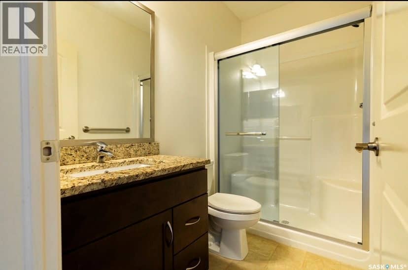 211 2150 Heseltine Road — photo 18 of 27