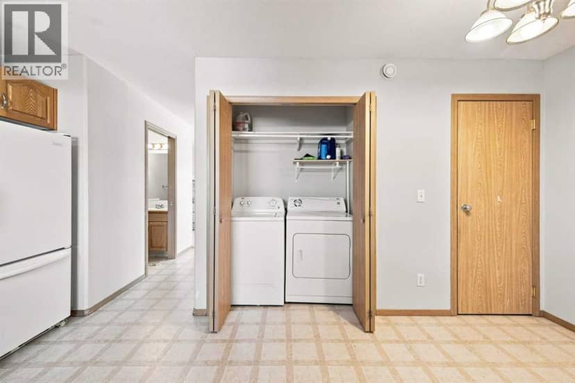 28 Terrace Heights Drive — photo 13 of 25