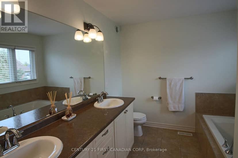 6 - 458 Blue Jay Drive — photo 36 of 40