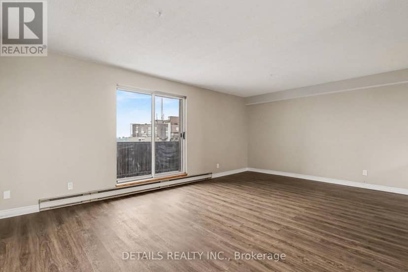 PH-4 900 Dynes Road — photo 11 of 31