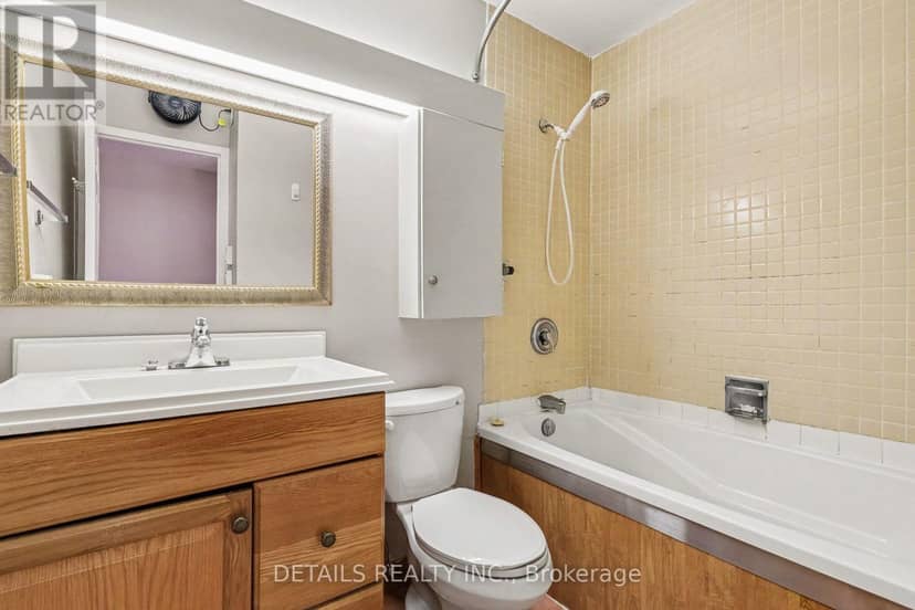 PH-4 900 Dynes Road — photo 24 of 31