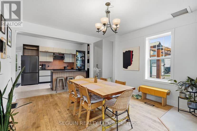 31 John Street — photo 12 of 36