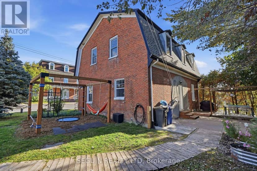 31 John Street — photo 8 of 36