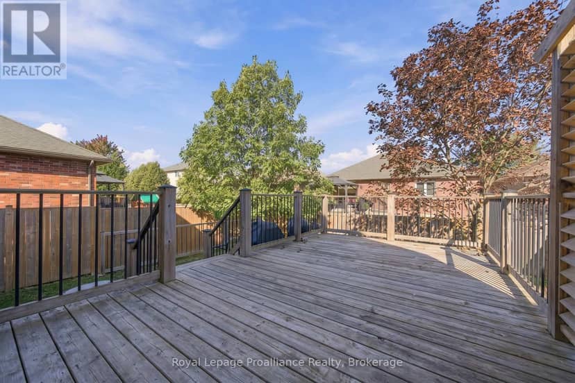 56 Cavendish Drive — photo 21 of 26