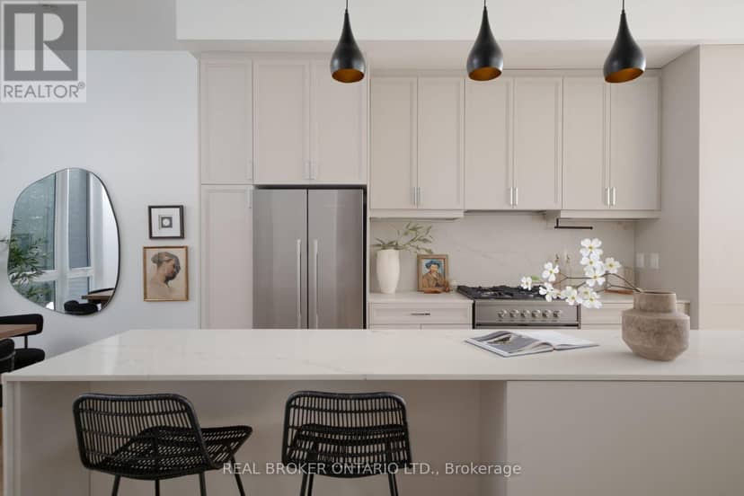 62A Perth Avenue, Toronto, photo 4