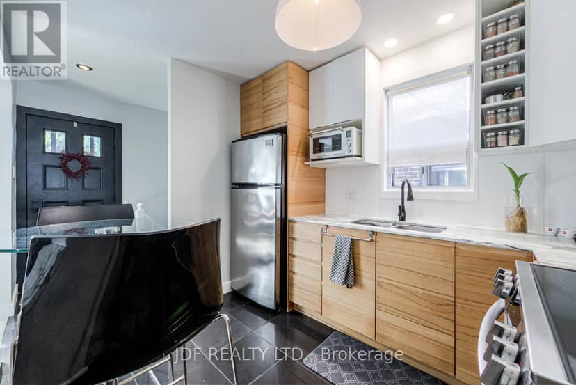 313 Vaughan Road — photo 14 of 40