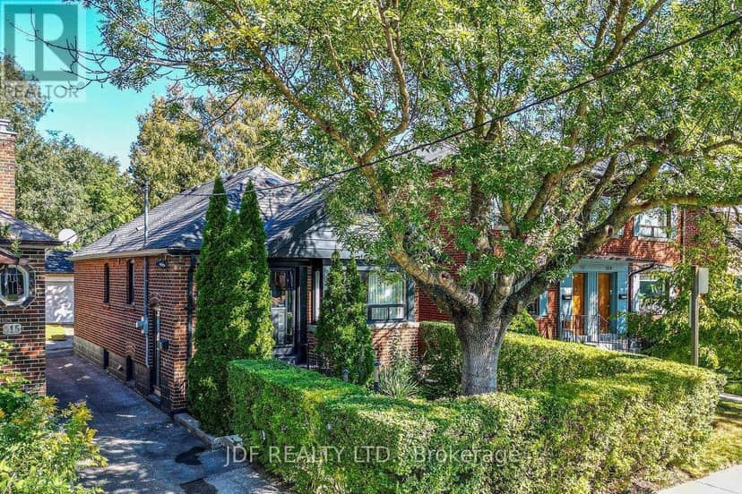 313 Vaughan Road — photo 2 of 40
