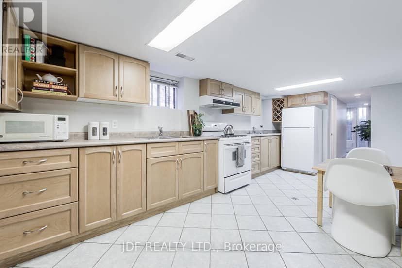 313 Vaughan Road — photo 27 of 40