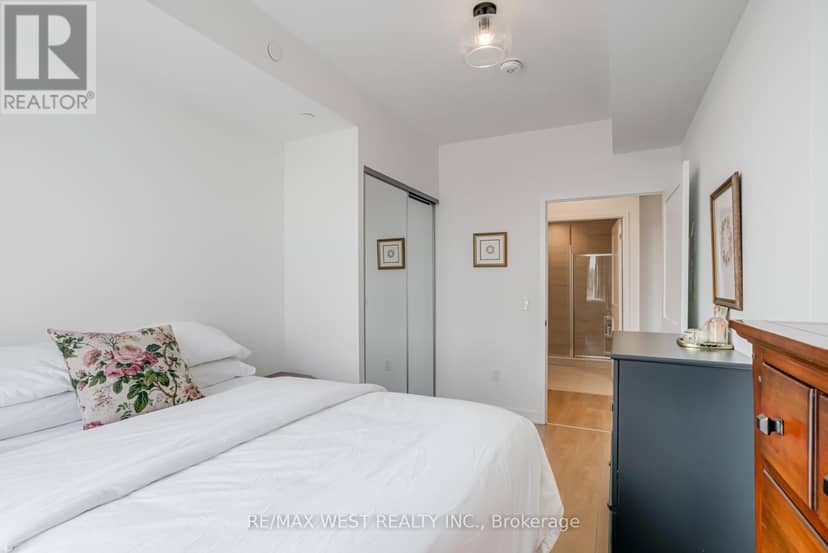 511 - 474 Caldari Road — photo 22 of 39