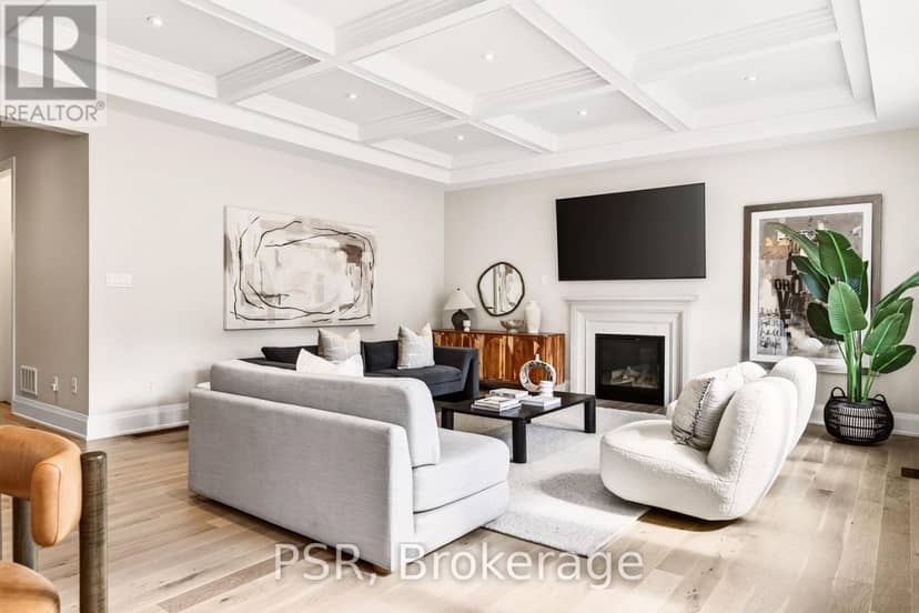 33 Pine Heights Drive — photo 13 of 40