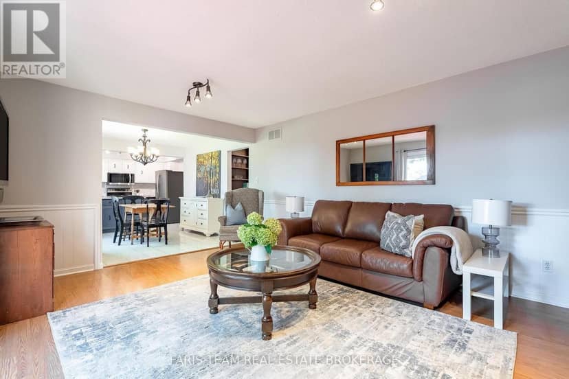 1 Susan Place — photo 16 of 40