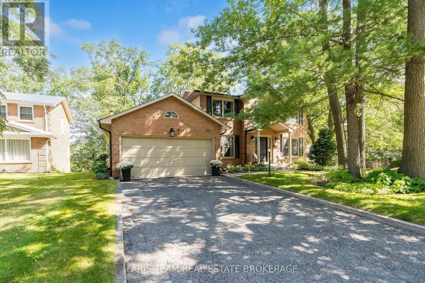 1 Susan Place — photo 2 of 40