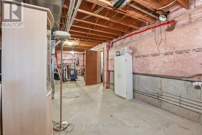 200 Cumming Drive — photo 39 of 40