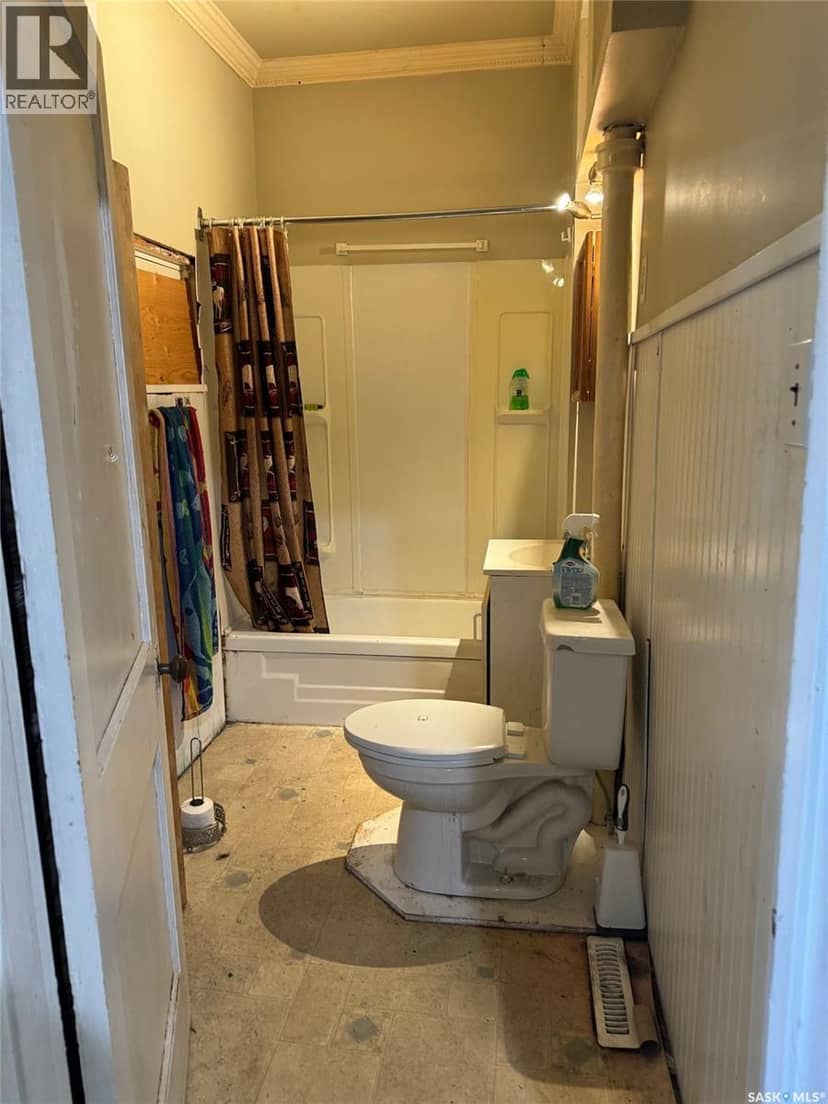 207 Miles STREET — photo 11 of 25