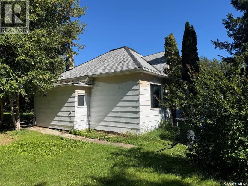 207 Miles STREET, Kamsack, photo 2