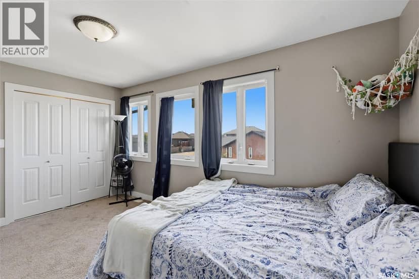 6 1703 Patrick CRESCENT — photo 19 of 36