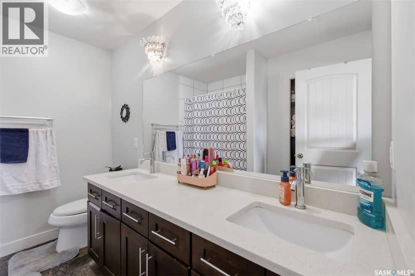 6 1703 Patrick CRESCENT — photo 20 of 36