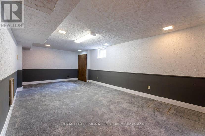 25 Stiver Court — photo 22 of 24