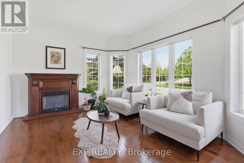 2137 Frontier Drive, Oakville, photo 6