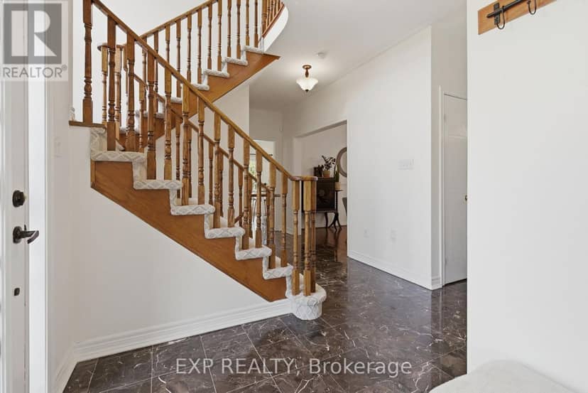 2137 Frontier Drive, Oakville, photo 8