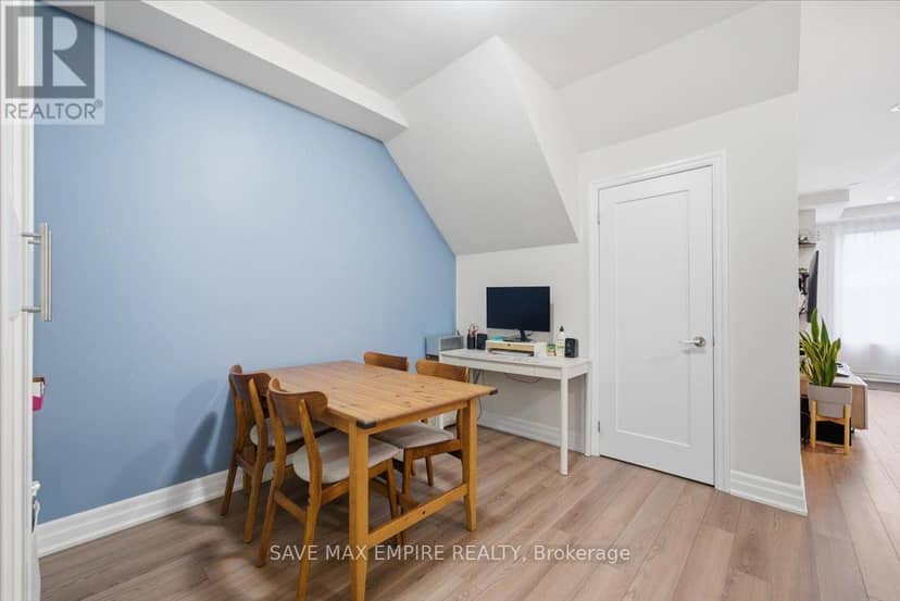 227 - 652 Cricklewood Drive — photo 11 of 24
